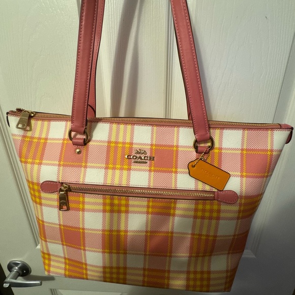 BRAND NEW Authentic Coach Picnic Gallery Tote - Picture 5 of 16